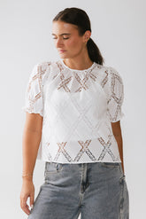 Noelle Loose Blouse in White -