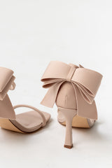 Marcel Bow Heels in Beige -